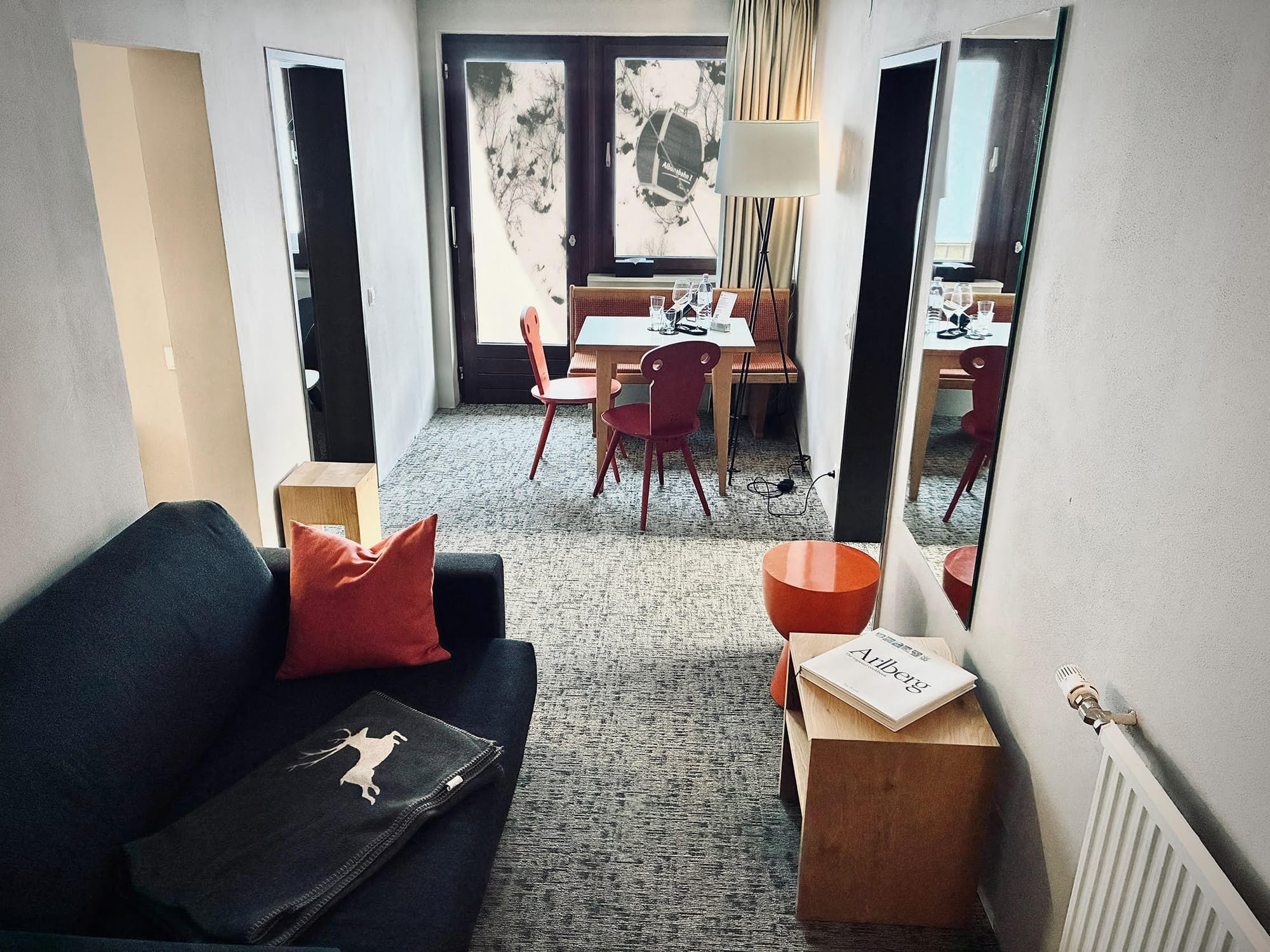 Motel Plus — Room 8